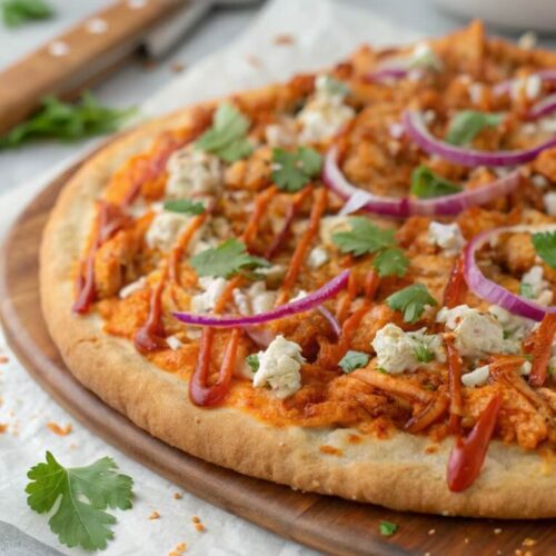 Homemade Buffalo Chicken Pizza - tastyleap.com